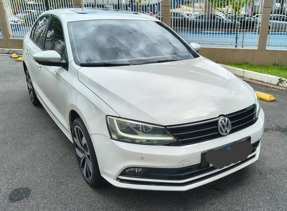 VOLKSWAGEN JETTA 1.4 16V TSI COMFORTLINE GASOLINA 4P TIPTRONIC VOLKSWAGEN JETTA 1.4 16V TSI COMFORTLINE GASOLINA 4P TIPTRONIC